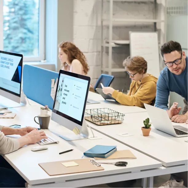 Aménagement d'espaces de travail collectifs : Ergonomie en entreprise (bureau)