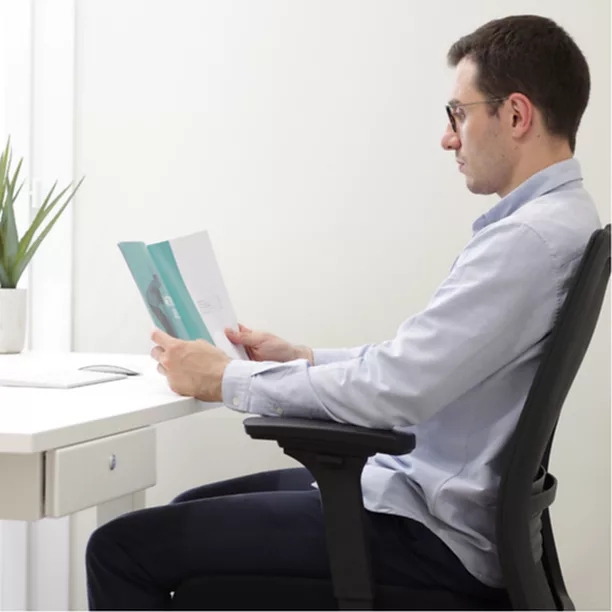 Aménagement de poste pour pathologie spécifique bureau : Ergonomie en entreprise (bureau)