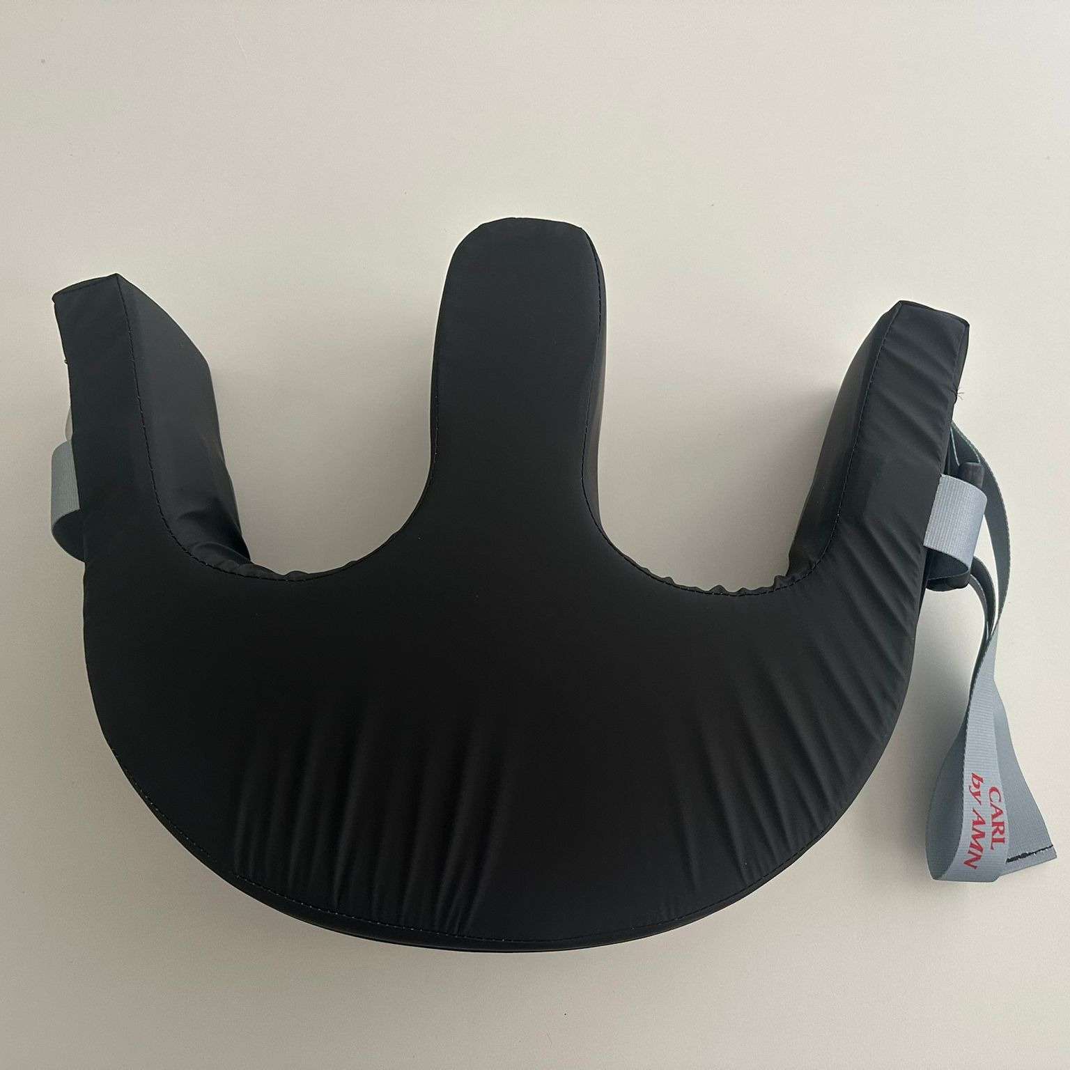 Coussin d'Aide au Retournement Latéral des patients alités, pour réduire les efforts des soignants sans compromis sur le confort des patients : CARL® Coussin d’Aide au Retournement Latéral
